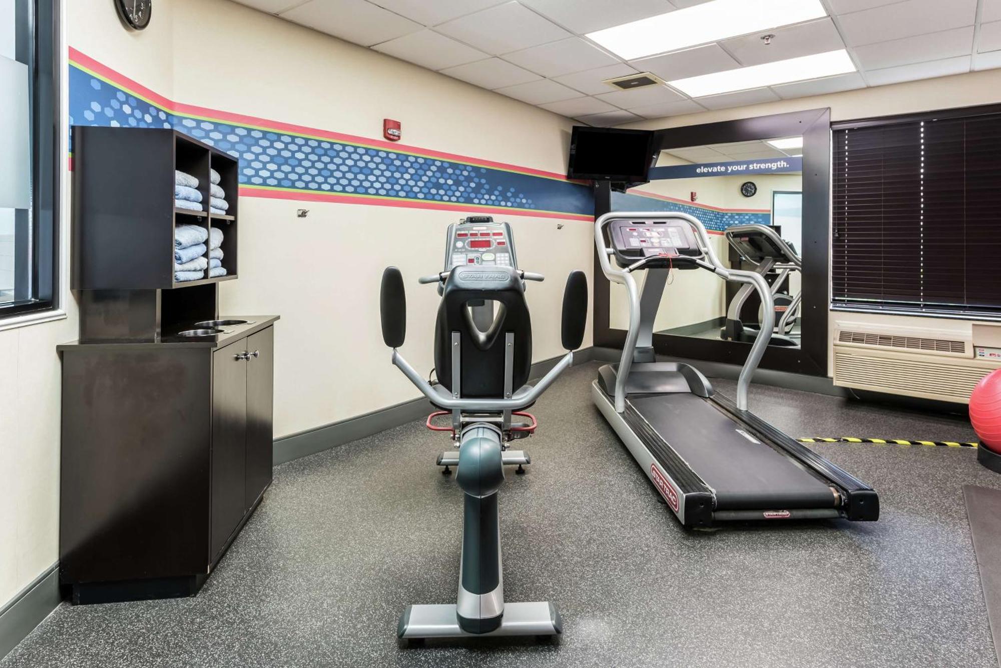 Hampton Inn Columbus I-70E/Hamilton Road Kültér fotó